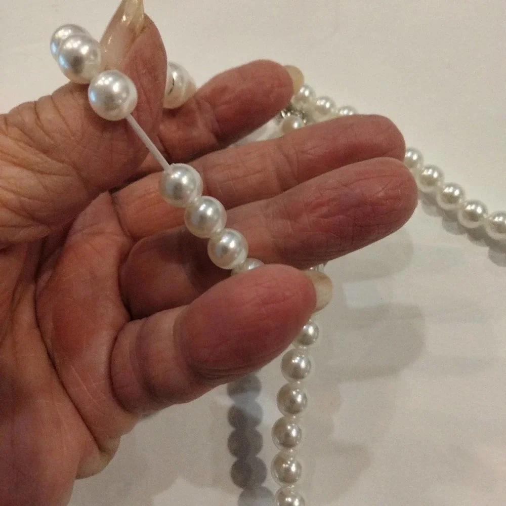 Faux Pearl and stretch Bracelet set 16" to 18" adjustable necklace - Picture 3 of 4